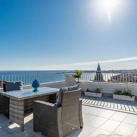 Penthouse Sea View With Terrace * Giardini-Naxos
