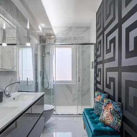 Luxury Penthouse Sea View With Terrace * ジャルディーニ・ナクソス